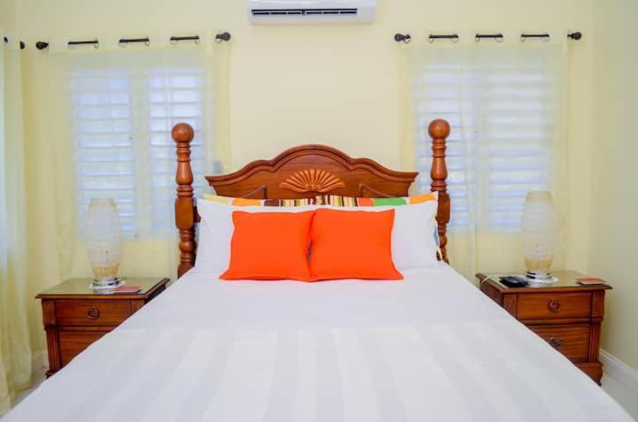 Villa @ The Palms - Ocho Rios Richmond Exterior photo